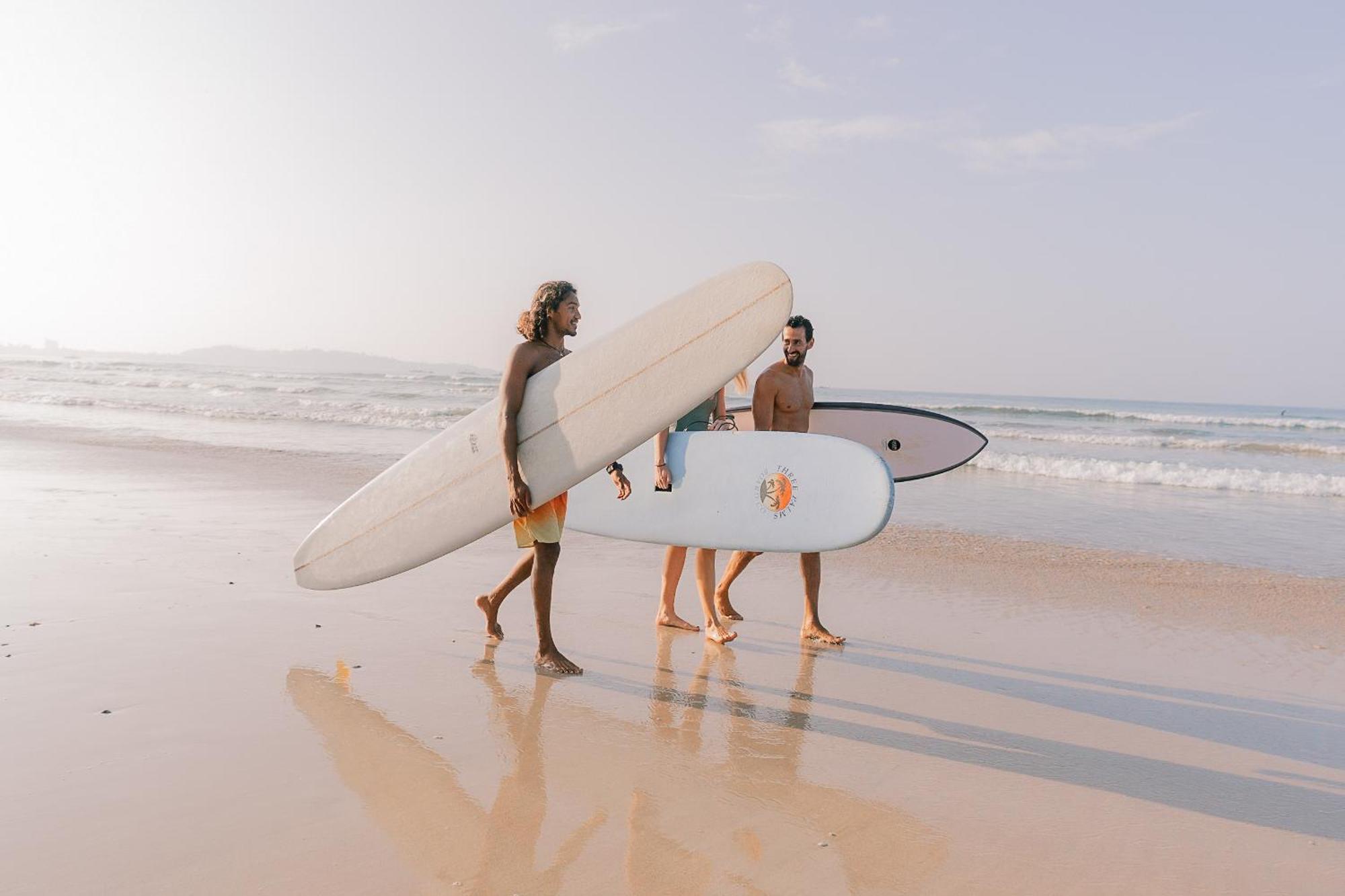 Lucky'S Surf Camp Bed & Breakfast Weligama Exterior foto