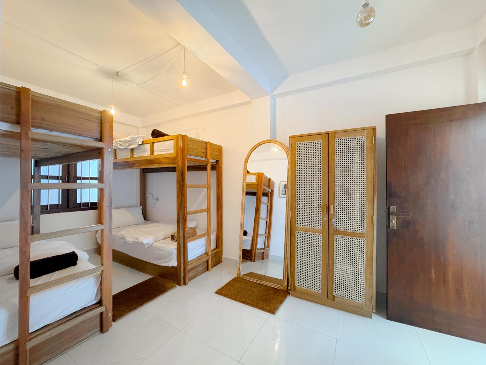 Lucky'S Surf Camp Bed & Breakfast Weligama Exterior foto