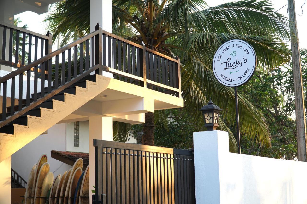 Lucky'S Surf Camp Bed & Breakfast Weligama Exterior foto